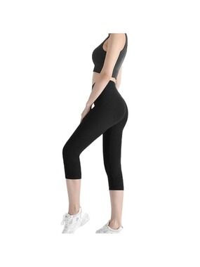 Black High Waisted Tummy Control Cropped Legging NWT